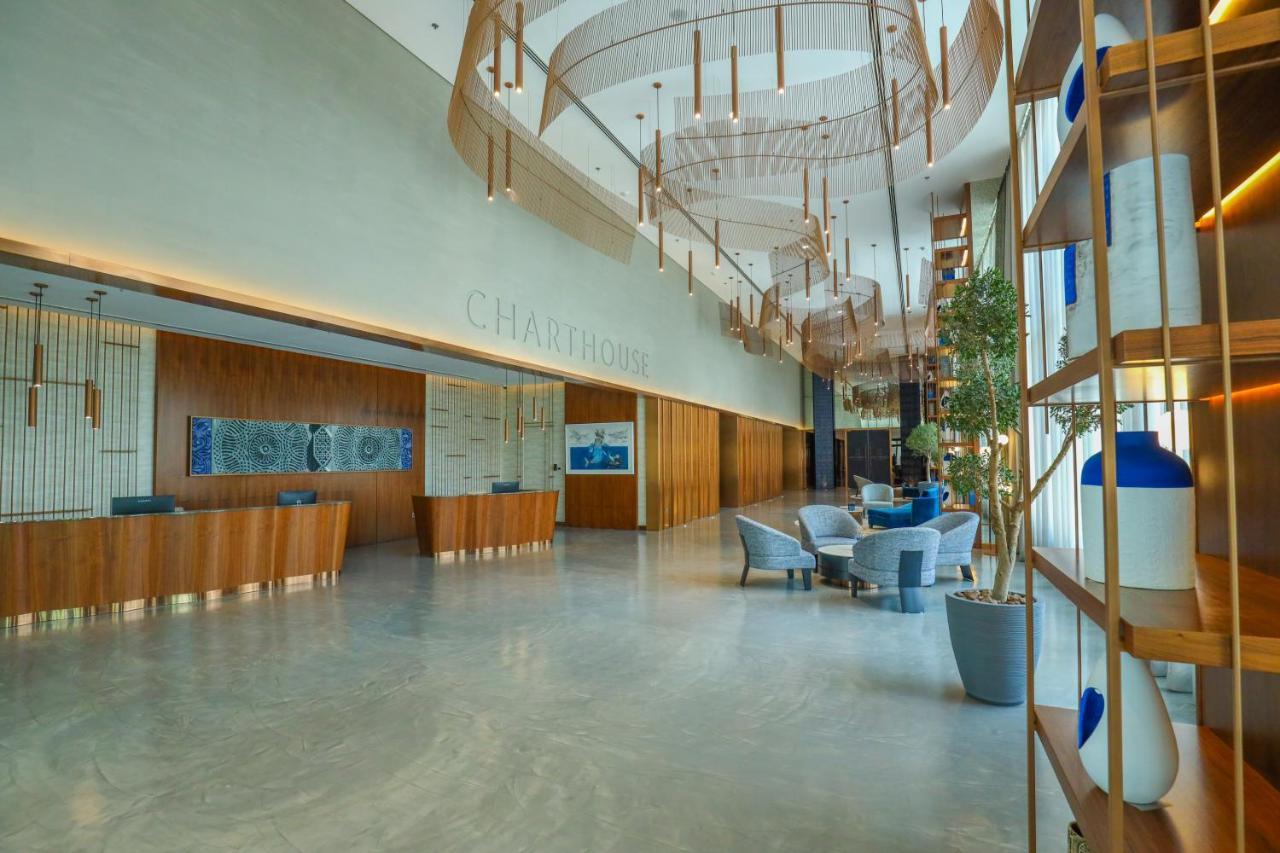 Charthouse Bahrain Hotel Manama Luaran gambar The lobby of the hotel