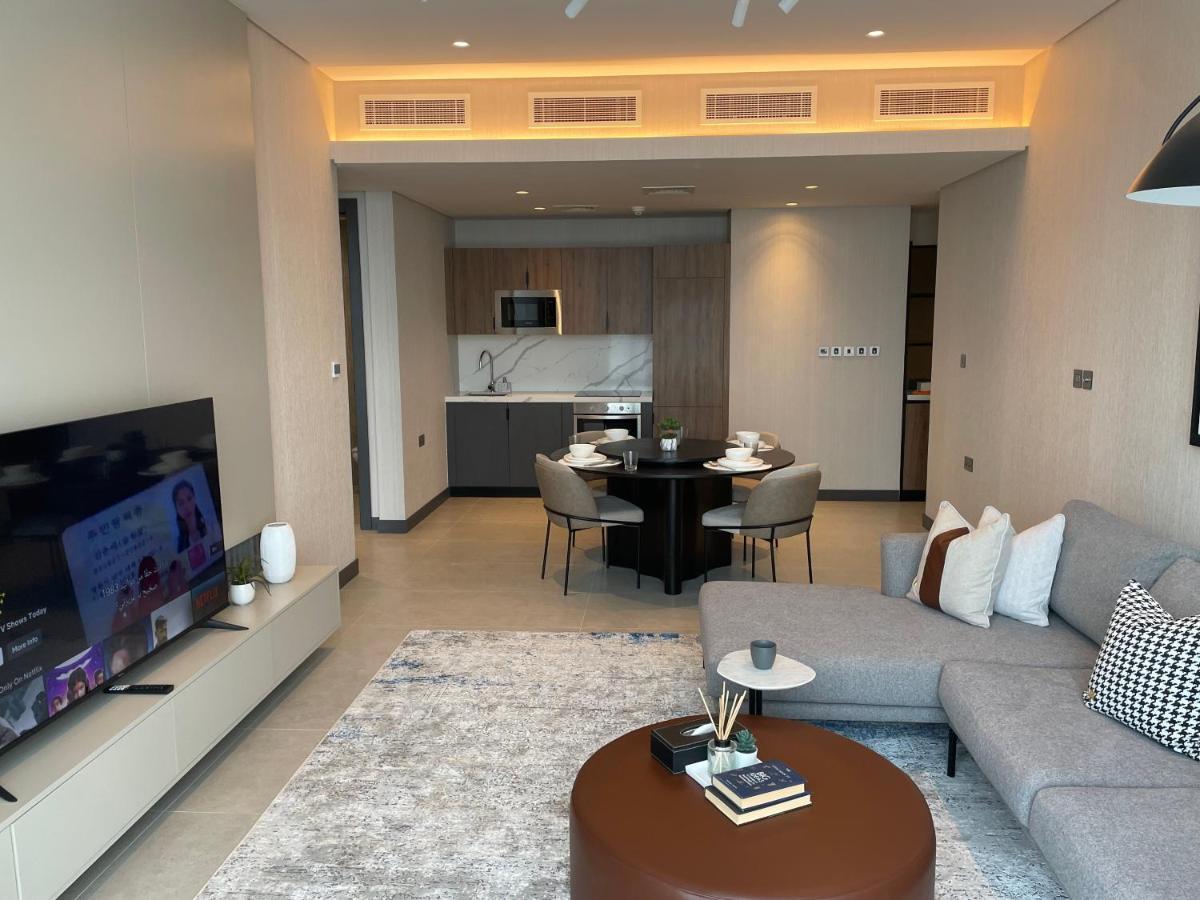 Charthouse Bahrain Hotel Manama Luaran gambar A living room in a two-bedroom apartment