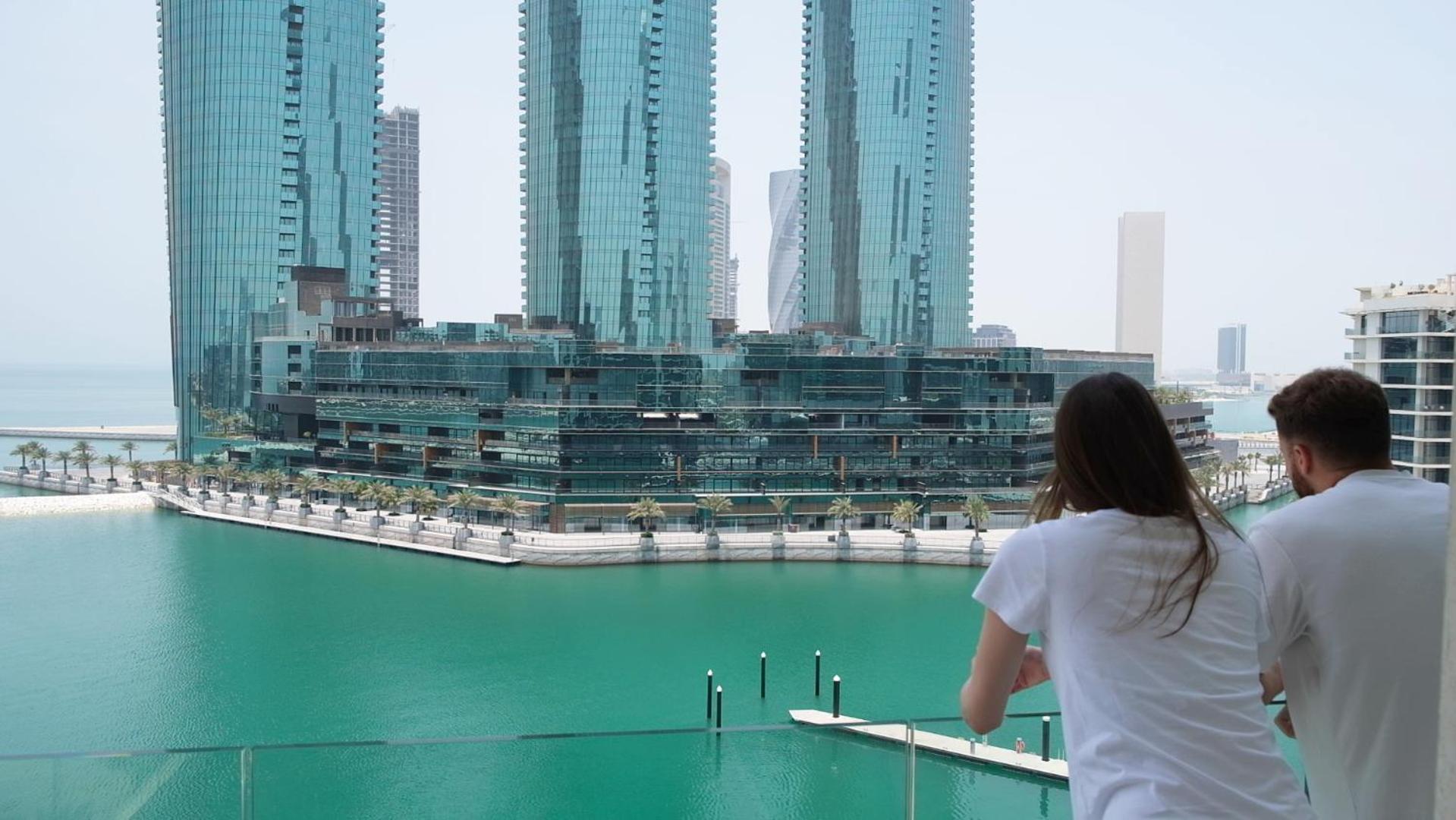 Charthouse Bahrain Hotel Manama Luaran gambar View of the complex